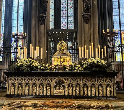 El relicario con los tres Reyes Magos se ubicó tras la construcción de la catedral