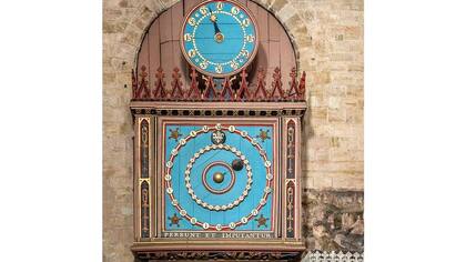 El reloj de la Tierra, la Luna y el Sol de la Catedral de Exeter data del siglo XV