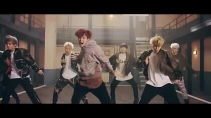 El remix de "MIC Drop", BTS con Steve Aoki