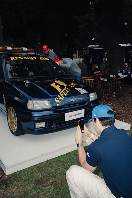 El Renault Clio Williams estuvo exhibido en el Fan Zone