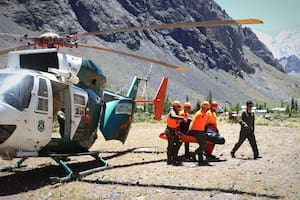 Rescataron los tres cuerpos de los andinistas argentinos que murieron en la Cordillera