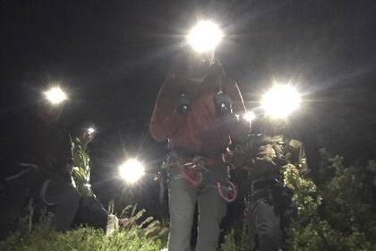 El rescate: La mayor parte del operativo se realizó durante la noche, atravesando zonas escarpadas a la que acceden solo los escaladores de alta montaña