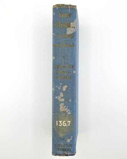 El residente de Oregón no recibirá multas por la demora en la devolución del libro