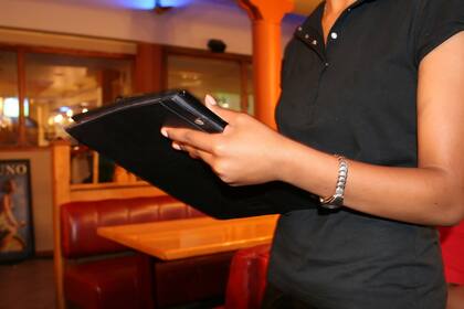 El restaurante solicitaba empleados que no pusieran excusas para ir a trabajar