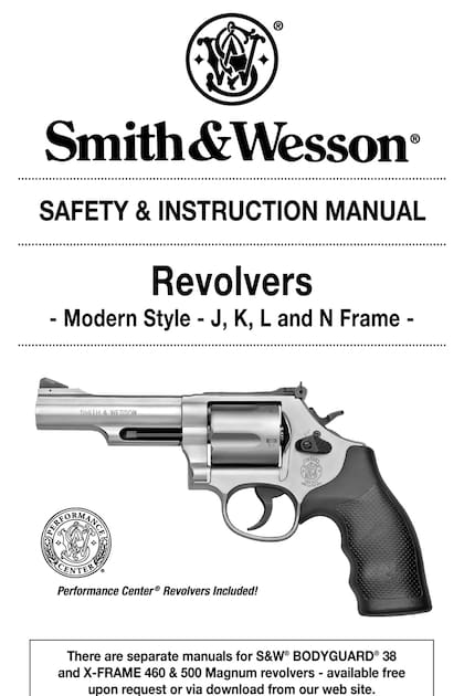 El revólver .44 de Smith & Wesson pesa cerca de 1.200 gramos y vale, en los Estados Unidos, aproximadamente USD 1000.