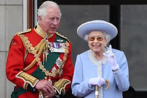 El rey Carlos III posteó un sentido homenaje a Isabel II que conmovió a sus seguidores