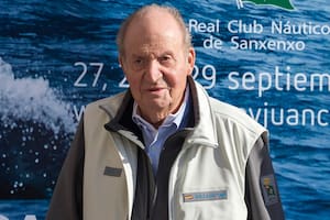 La vuelta de Juan Carlos tras dos años: reencuentro familiar y "organizar su vida personal”