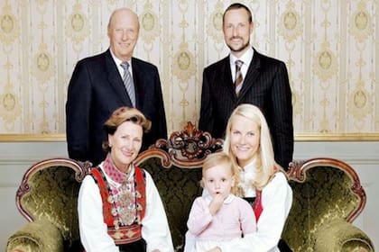 El príncipe Haakon, hijo del rey Herald de Noruega, tuvo que justificar el alquiler de las propiedades reales