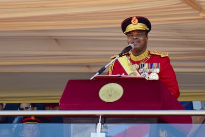 El controvertido rey Mswati III de Eswatini, previamente conocido como Swazilandia, impulsor del cambio