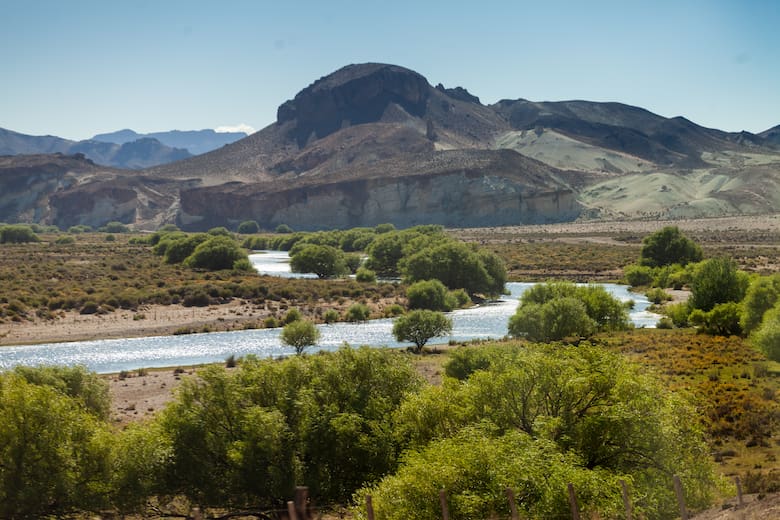 Piedra Parada: El gigante solitario que desafía la estepa patagónica