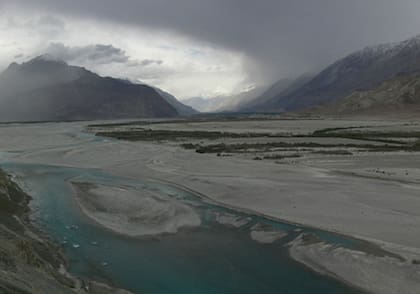 El río Shyok forma parte de la cuenca del Indo, que alimenta la mayor superficie de riego del mundo