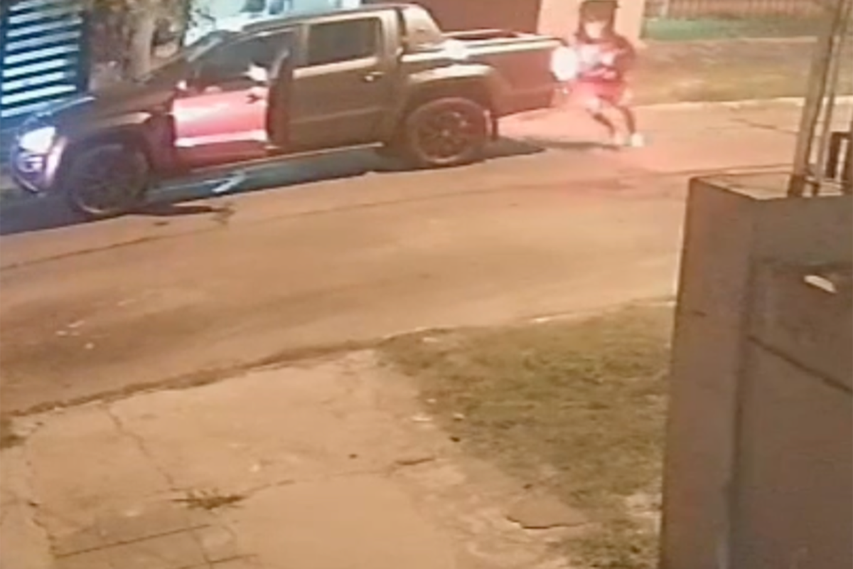 La Matanza. eles estão de olho na cabeça dele para roubar seu caminhão