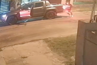 La Matanza: le apuntaron en la cabeza para robarle la camioneta