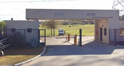 El robo se registró en el country Altos de Manzanares, en Pilar