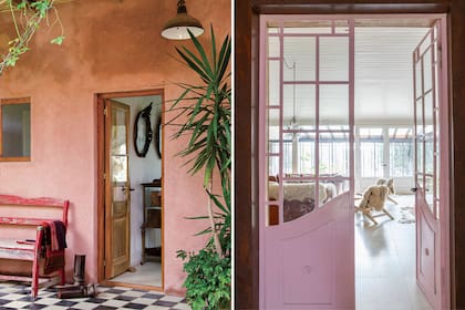 El rosado es uno de los colores tradicionales de la arquitectura colonial, y el elegido en muchas casas de campo. (Foto izq: Eugenia Daneri; der.: Mariana Pardal).
