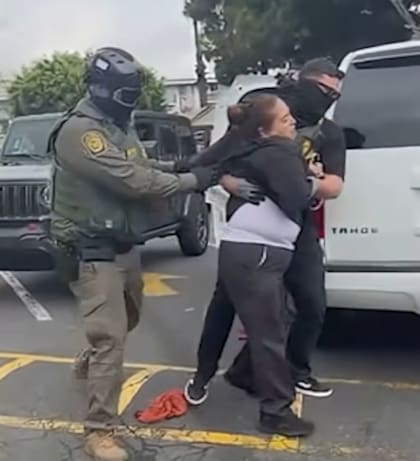 El sábado la CBP detuvo a siete migrantes en un lavadero de autos de Long Island