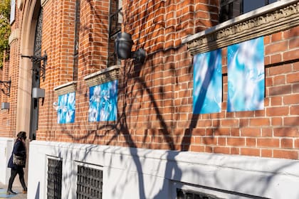 El sábado próximo el Museo de Arte Moderno de Buenos Aires realizará la quinta edición del proyecto Mi vereda, en la fachada de su sede de la Avenida San Juan 350