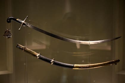 El sable corvo recobró muchísimo protagonismo en las últimas horas