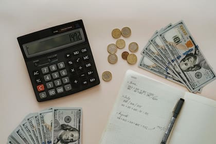 El salario base puede ser inferior al mínimo estatal, siempre y cuando las propinas compensen la diferencia