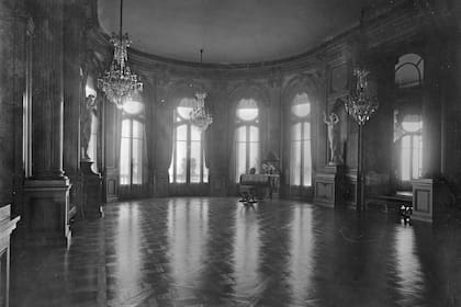 El salón de baile. 1926.