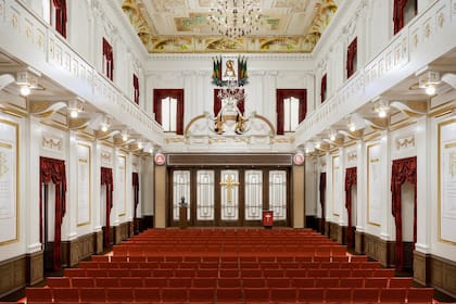 El salón se convertirá en la capilla de la Iglesia, pero también va a estar abierto para que la gente lo recorra.