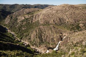 El salto tiene 70 metros de caída.