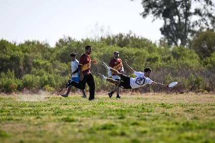 El salto y los cambios de dirección comienzan a tomar relevancia entre los jugadores avanzados