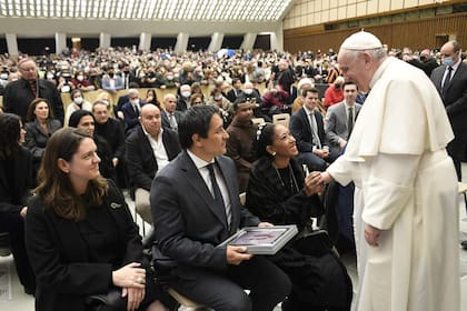 El saludo del Papa a la embajadora María Fernanda Silva