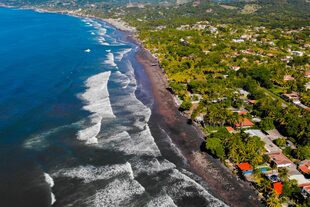El Niño nace de unas aguas inusualmente cálidas en el Pacífico oriental