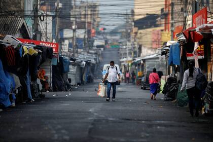 El Salvador sin transporte público