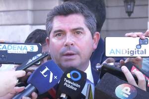 Con Adorni y Santilli en dupla, el Gobierno le imprime velocidad a los encuentros con gobernadores