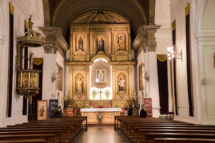 El Santuario Nuestra Señora de los Milagrosen Santa Fe
