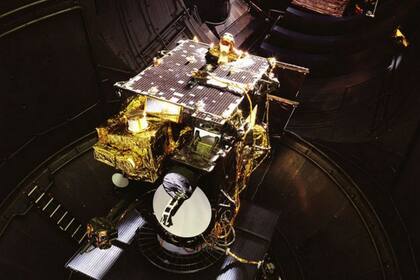 El satélite de telecomunicaciones Artemis, lanzado en 2001, pesaba más de tres toneladas