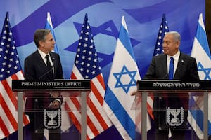 Estados Unidos muestra su fuerza en el Mediterráneo tras el peor ataque a Israel en medio siglo