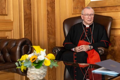 El secretario de Estado del Vaticano, Pietro Parolin, durante su visita a Andorra, en la sede del Govern, a 7 de septiembre de 2023, en Andorra la Vella (Andorra)