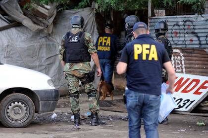 El secretario de Seguridad, Sergio Berni, dijo que en Rosario empezaron a ocupar lugares que antes ocupaban los narcos