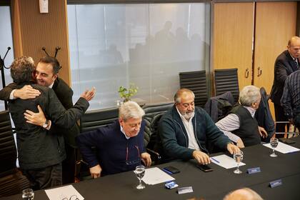 El secretario de Trabajo, Julio Cordero, en un encuentro previo con los jerarcas de la CGT