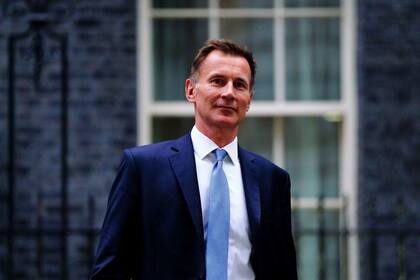 El secretario del Tesoro británico Jeremy Hunt en Londres el 14 de octubre del 2022.  (Victoria Jones/PA via AP)