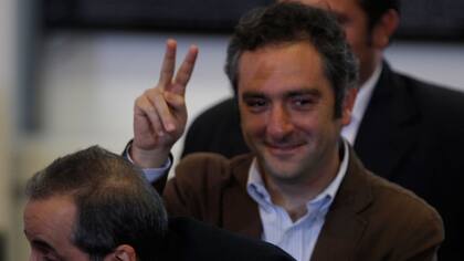 Andrés Larroque dijo que Macri no recibió una herencia económica pesada de Cristina Kirchner