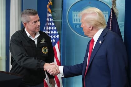 El secretario Sean P. Duffy aseguró que la remodelación avanzará “a la velocidad de Trump”, con promesa de cambios integrales