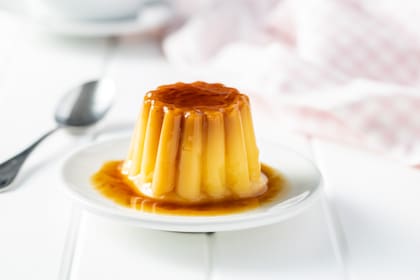 El secreto para un flan consistente y parejo es la temperatura del horno