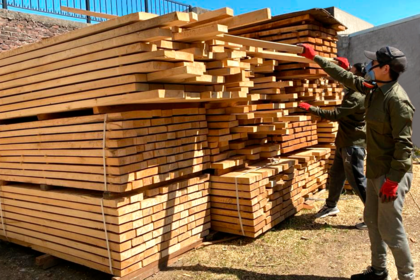 El sector de Maderas y muebles se contrajo un 15,2% por la parálisis en la obra pública