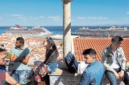 El boom del turismo ayudó al repunte de Portugal en la última década; la pandemia golpeó con fuerza a ese gran motor de la economía