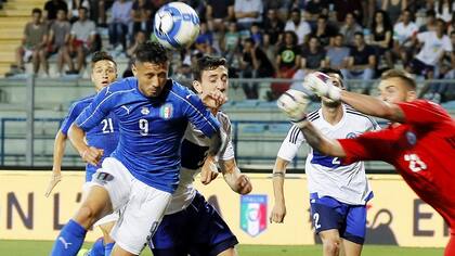 Lapadula, de cabeza, marcó el primero