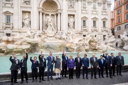 El segundo día del G20 comenzó con 15 líderes en la Fontana di Trevi