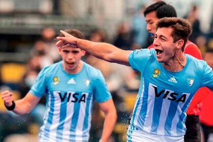 El seleccionado de hockey sub 21 de caballeros se impuso por 2 a 1 ante Canadá con dos goles de Bruno Stellato. Argentina aseguró un lugar en el Mundial de la categoría que se jugará en India y este sábado 28 de agosto, además, disputará la final del Panamericano Junior. 27-08-21