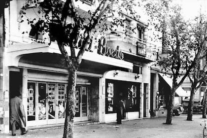 El Select Boedo, en Boedo 875, era uno de los tantos cines que funcionban en ese barrio en tiempos dorados para las salas cinematográficas en Buenos Aires
