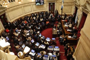 Reforma laboral completa: así es el proyecto de Milei que aprobó el Senado