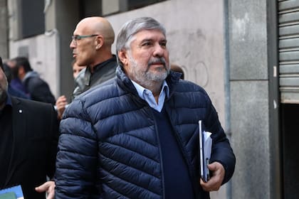El senador José Mayans, que actúa como conductor del partido tras la condena a Cristina, se encuentra organizando la movilización