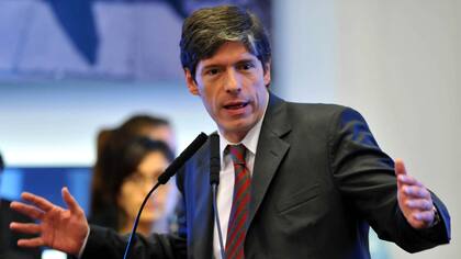 El hermano de Abal Medina fue agredido en una asamblea de vecinos en la Comuna 4